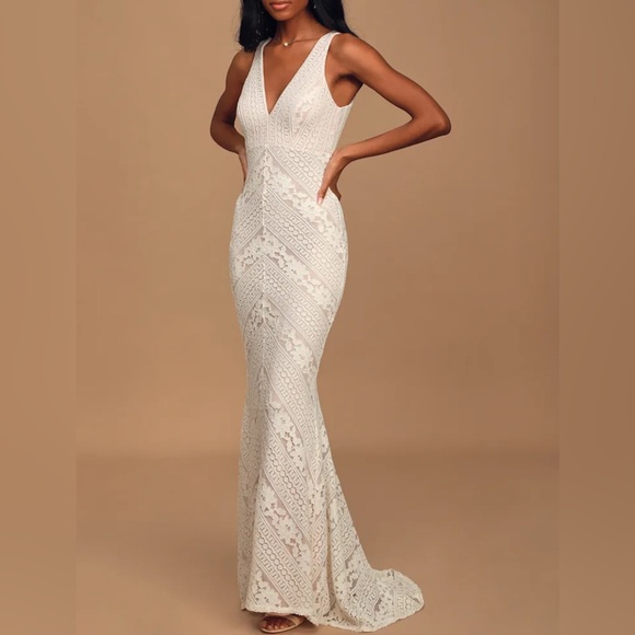 Lulus Dresses & Skirts - Lulu's Cream Lace Maxi Wedding Dress Nude Lining S NWT